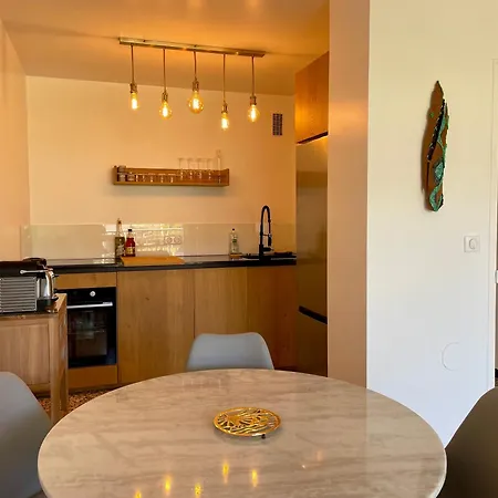 Apartman T3 A 300m Avec Piscine Tennis Le Lavandou